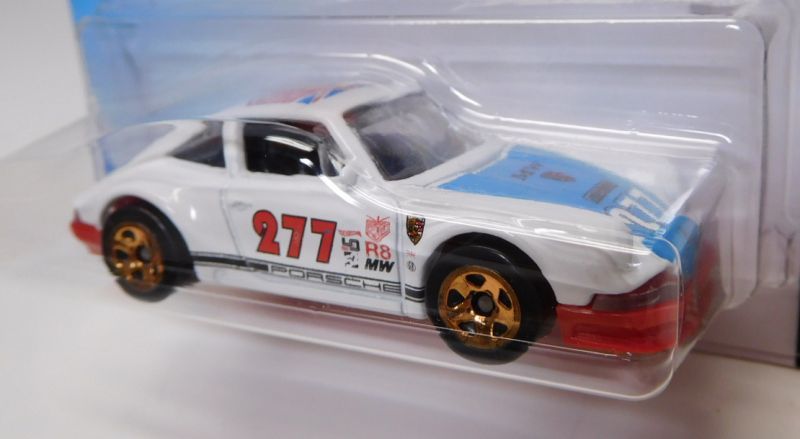 画像: 【"URBAN OUTLAW" '71 PORSCHE 911(REDシャーシ）】 WHITE/5SP(NEW CAST)