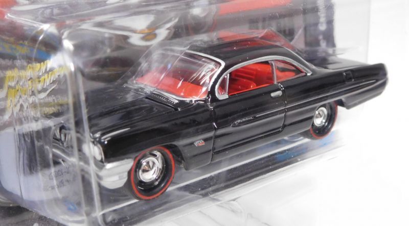 画像: 2017 JOHNNY LIGHTNING - STREET FREAKS S4 【1961 PONTIAC CATALINA】 BLACK/RR (BLACK OUT)