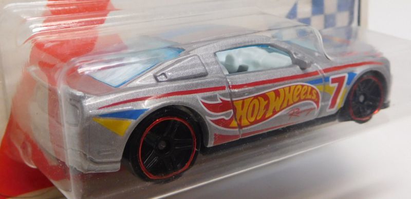 画像: 2017 WALMART EXCLUSIVE - RACING CIRCUIT 【'15 SHELBY GT-500 SUPER SNAKE】 R.T.SILVER/PR5