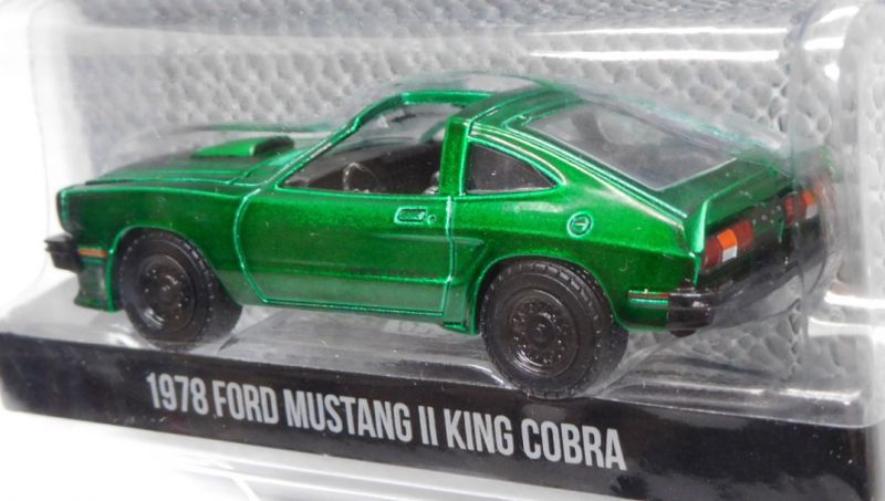 画像: 2018 GREENLIGHT BLACK BANDIT SERIES19 【1978 FORD MUSTANG II KING COBRA】 MET.GREEN/RR (GREEN MACHINE)