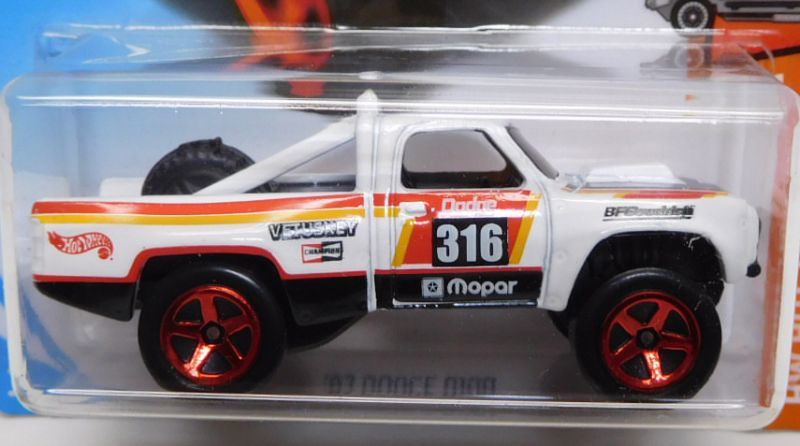 画像: 【'87 DODGE D100】 WHITE/5SP (NEW CAT)