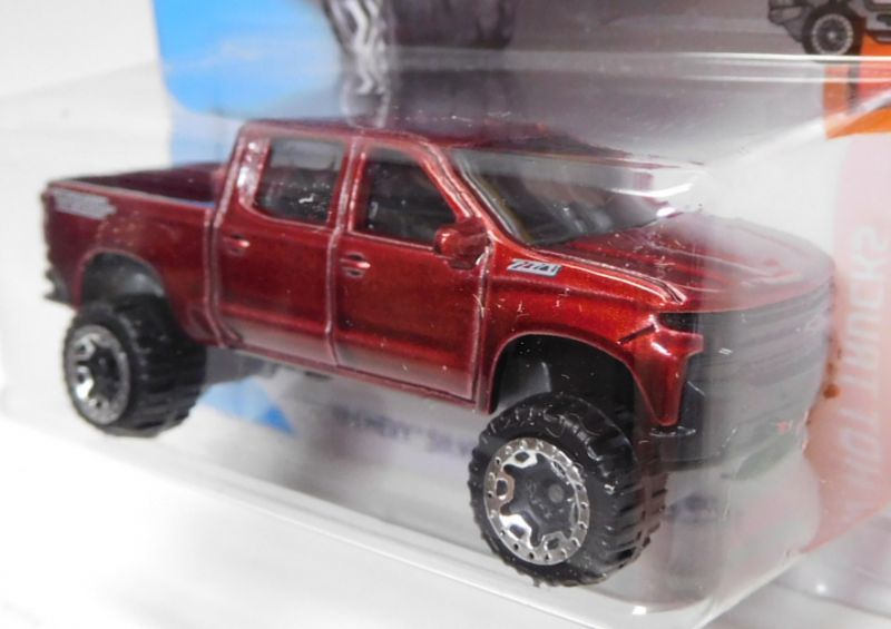 画像: 【'19 CHEVY SILVERADO TRAIL BOSS LT】 MET.RED/BLOR (NEW CAT)