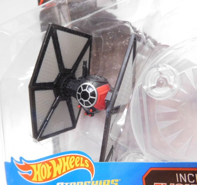 画像: 2018 HW STAR WARS STARSHIP 【FIRST ORDER SPECIAL FORCES TIE FIGHTER】　BLACK-RED (2018 WHITE CARD)