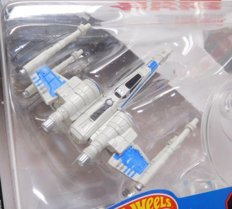 画像: 2018 HW STAR WARS STARSHIP 【RESISTANCE X-WING FIGHTER】 WHITE-BLUE (2018 WHITE CARD)