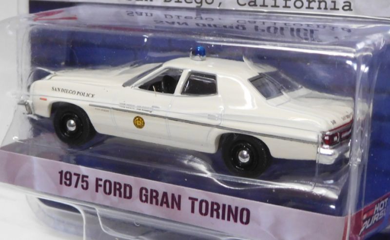 画像: 2018 GREENLIGHT HOT PURSUIT S27 【1975 FORD GRAN TORINO】 CREAM/RR (SAN DIEGO POLICE)