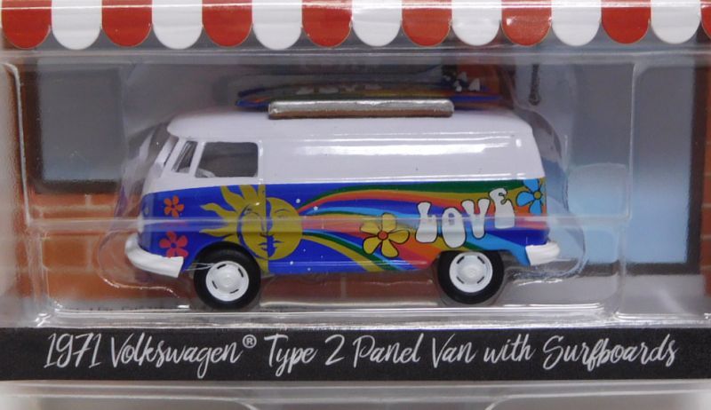 画像: 2018 GREENLIGHT THE HOBBY SHOP S4 【1971 VOLKSWAGEN TYPE 2 PANEL VAN with SURFBOARDS】 WHITE-BLUE/RR