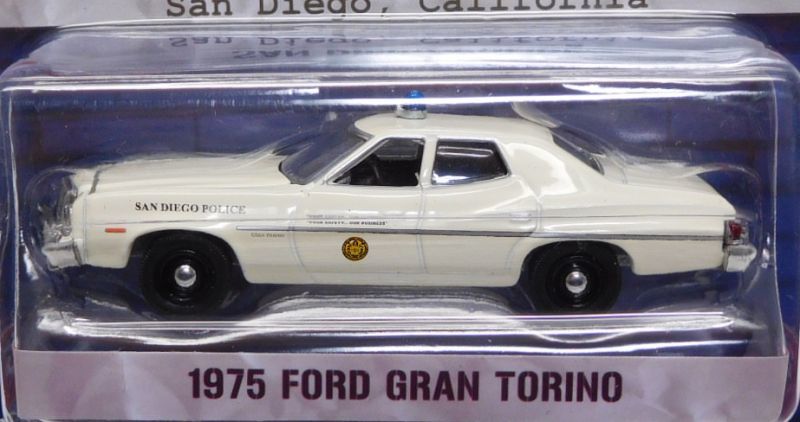 画像: 2018 GREENLIGHT HOT PURSUIT S27 【1975 FORD GRAN TORINO】 CREAM/RR (SAN DIEGO POLICE)