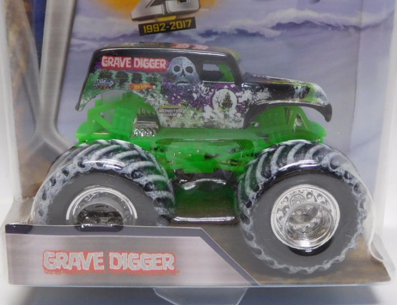 画像: 2017 MONSTER JAM 25th SPECIAL HOLIDAY EDITION 【GRAVE DIGGER】 BLACK (予約不可）