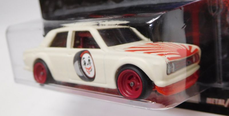 画像: MAD WHEELS (マッドホイール） 【DATSUN BLUEBIRD 510 with Tシャツ(NAVY) attictoyz限定カラー (カスタム完成品）】 FLAT CREAM(シルバーライト）/RR （送料サービス適用外） 