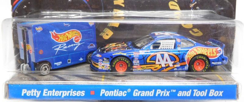 画像: 2000 HOT WHEELS RACING PIT CREW 【#44 TEAM HOT WHEELS/PONTIAC GRAND PRIX and TOOL BOX】　RACE TEAM BLUE/RR