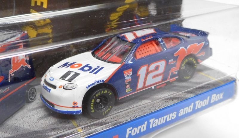 画像: 2000 HOT WHEELS RACING PIT CREW 【#12 TEAM MOBIL 1/FORD TAURUS and TOOL BOX】　BLUE-WHITE/RR