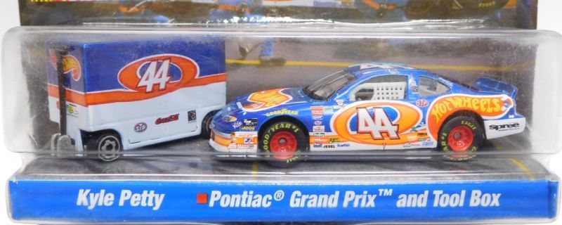 画像: 1998 HOT WHEELS PRO RACING PIT CREW 【#44 TEAM HOT WHEELS/PONTIAC GRAND PRIX and TOOL BOX】　RACE TEAM BLUE/RR