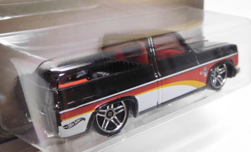 画像: 2018 WALMART EXCLUSIVE HW CHEVROLET TRUCKS 100 YEARS 【'83 CHEVY SILVERADO】BLACK/PR5 (予約不可）