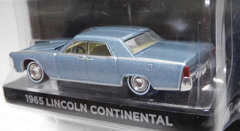 画像: 2018 GREENLIGHT HOBBY EXCLUSIVE 【1965 LINCOLN CONTINENTAL】 LT.BLUEGRAY/RR