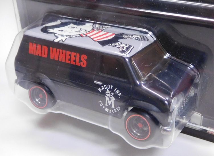 画像: MAD WHEELS (マッドホイール） 【FOR TRANSIT SUPER VAN "LOWERED"(カスタム完成品）】 FLAT BLACK/RR （送料サービス適用外） 