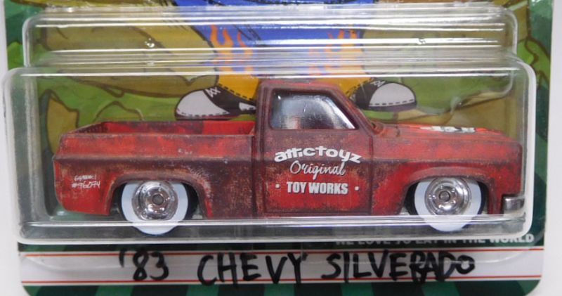 画像: BIG BOYS CUSTOM  【"attictoyz" '83 CHEVY SILVERADO (カスタム完成品）】RED-サビ-BROWN/RR （送料サービス適用外） 