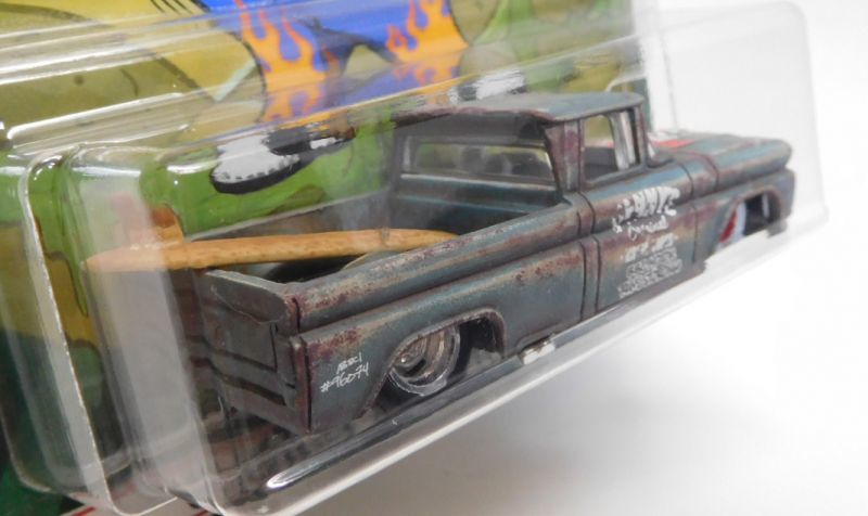 画像: BIG BOYS CUSTOM  【"attictoyz" CUSTOM '62 CHEVY PICKUP (カスタム完成品）】LT.GREEN-サビ-BROWN/RR （送料サービス適用外） 