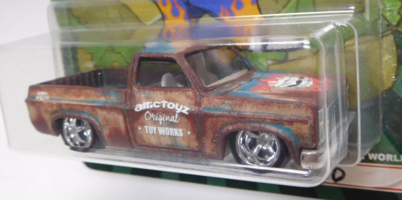 画像: BIG BOYS CUSTOM  【"attictoyz" '83 CHEVY SILVERADO (カスタム完成品）】サビ-BROWN-PALE GREEN/RR （送料サービス適用外） 