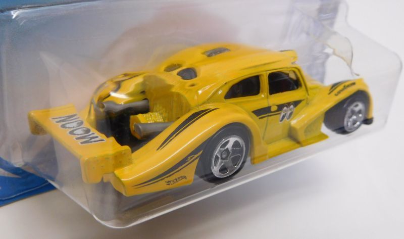 画像: 【VOLKSWAGEN KAFER RACER】 YELLOW/5SP (MOONEYES) （ほぼパック割れ）