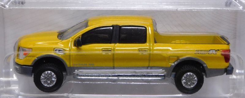 画像: 2018 GREENLIGHT NISSAN DEALER EXCLUSIVE 【2018 NISSAN TITAN XD PRO-4X】YELLOW/RR