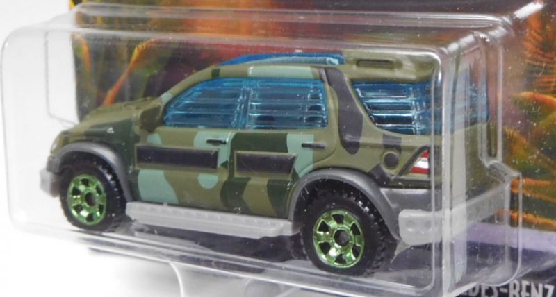 画像: 2018 MATCHBOX "JURASSIC WORLD" LEGACY COLLECTION  【'97 MERCEDES-BENZ ML320】  OLIVE CAMO(予約不可）