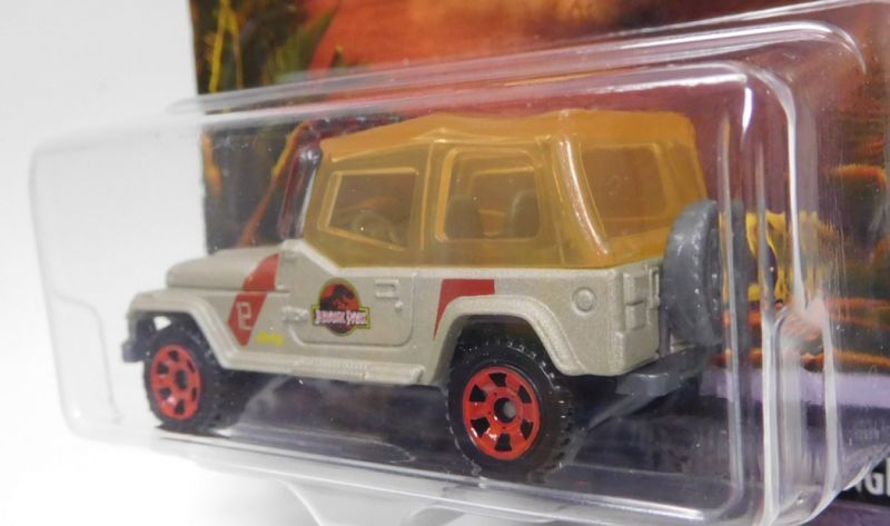 画像: 2018 MATCHBOX "JURASSIC WORLD" LEGACY COLLECTION  【'93 JEEP WRANGLER #12 (CANOPY)】  FLAT SAND(予約不可）