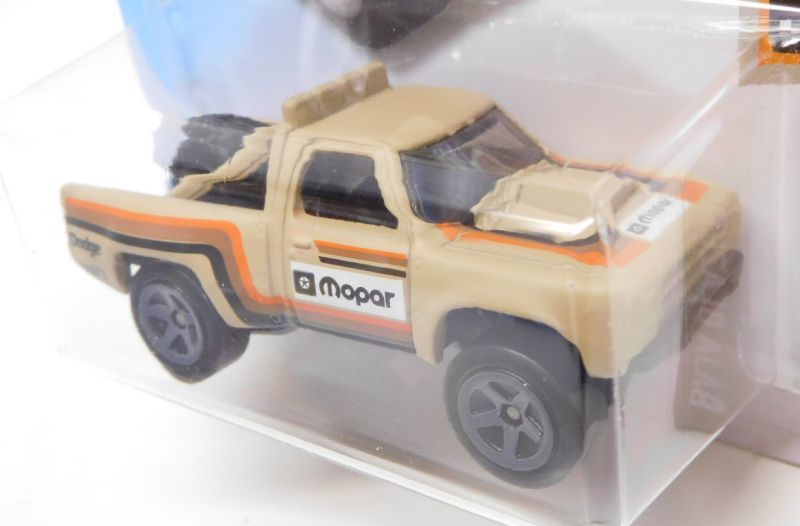 画像: 【'87 DODGE D100 (MOPAR)】 FLAT TAN/5SP