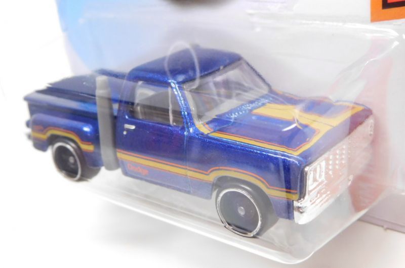 画像: 【1978 DODGE LI'L RED EXPRESS TRUCK】 MET.BLUE/DD8