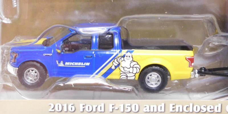 画像: 2018 GREENLIGHT - HITCH & TOW S13 【2016 FORD F-150 AND ENCLOSED CAR TRAILER (MICHELIN TIRES RACING)】 BLUE-YELLOW/RR
