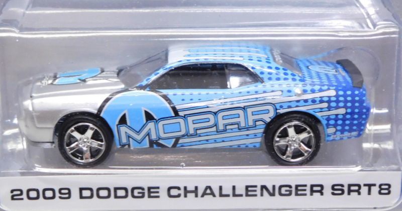 画像: 2018 GREENLIGHT HOBBY EXCLUSIVE 【"MOPAR" 2009 DODGE CHALLENGER SRT8】 SILVER/RR