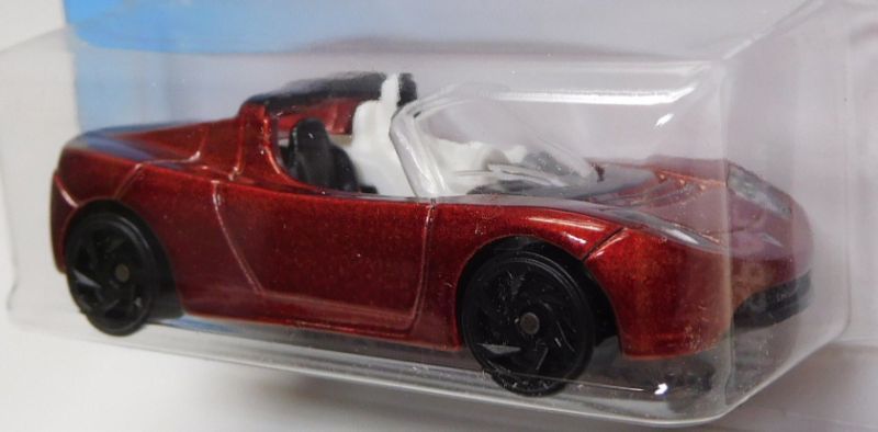 画像: 【TESLA ROADSTER WITH STARMAN】 MET.RED/RA6 (宇宙飛行士が乗っています）