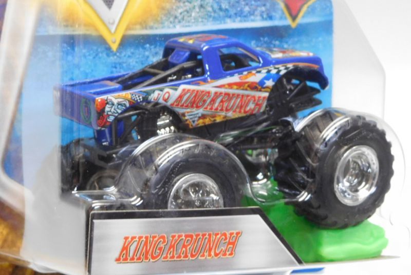 画像: 2018 MONSTER JAM includes RE-CRUSHABLE CAR! 【KING KRUNCH】 BLUE (FLASH BACK)