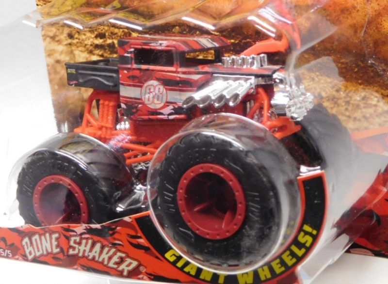 画像: 2019 HW MONSTER TRUCKS! "CAMO CRASHERS"【BONE SHAKER】 FLAT RED CAMO (includes COLLECTABLE FLAGL!)