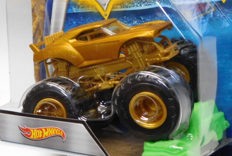 画像: 2018 MONSTER JAM includes RE-CRUSHABLE CAR! 【TEAM HOT WHEELS】 GOLD (MJ GOLDEN MACHINES)(CHASE）