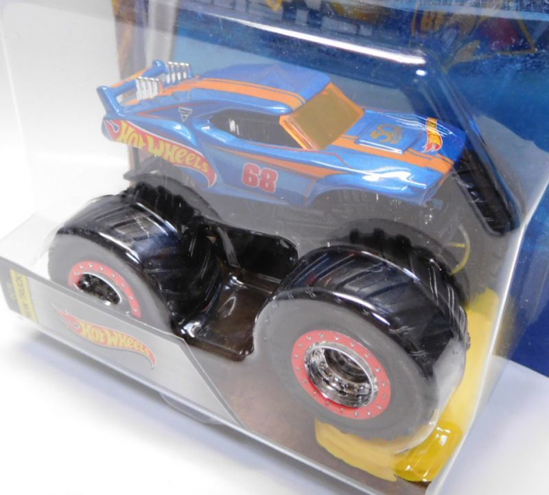 画像: 2018 MONSTER JAM includes RE-CRUSHABLE CAR! 【TEAM HOT WHEELS】 RACE TEAM BLUE (EPIC ADDITIONS)(2018 NEW TRUCK!)