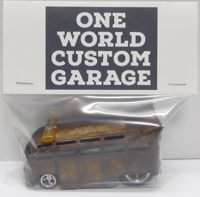 画像: ONE WORLD CUSTOM GARAGE 【VOLKSWAGEN T1 DRAG BUS (カスタム完成品）】 サビ-WHITE-YELLOW/RR （送料サービス適用外） 