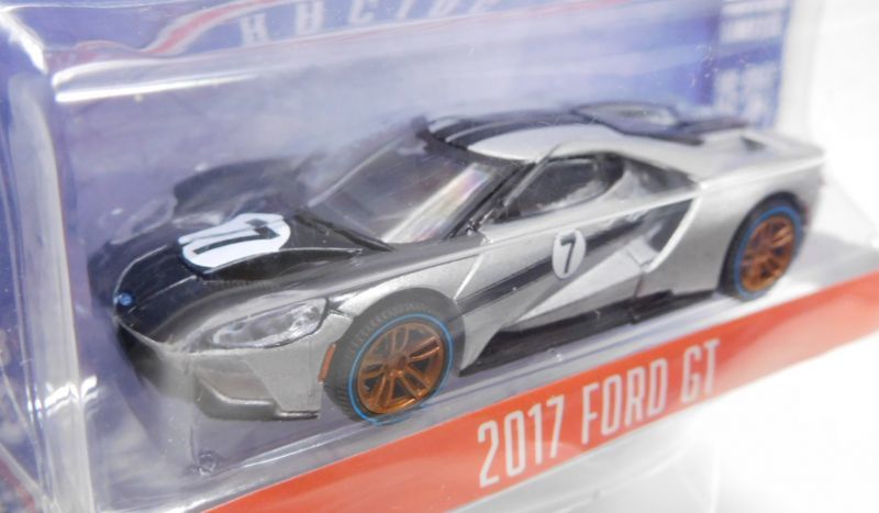 画像: 2019 GREENLIGHT HERITAGE RACING S2【2017 FORD GT】 LT.GRAY/RR