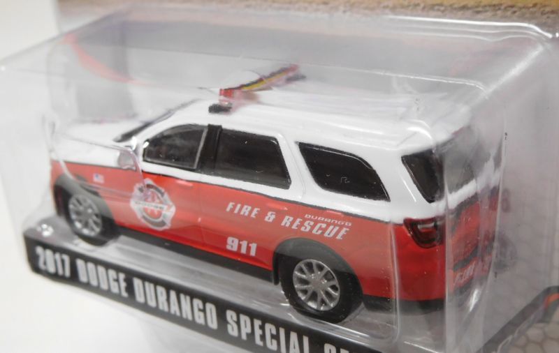 画像: 2019 GREENLIGHT HOBBY EXCLUSIVE 【"FIRE & RESCUE" 2017 DODGE DURANGO SPECIAL SERVICE】 WHITE-RED/RR