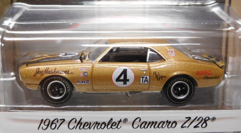 画像: 2019 GREENLIGHT HOBBY EXCLUSIVE 【"THE VERY FIRST CAMARO Z/28" 1967 CHEVROLET CAMARO Z/28】 GOLD/RR