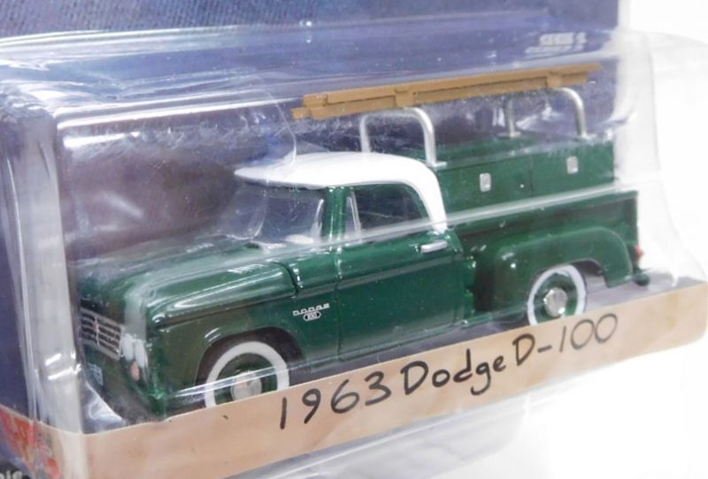 画像: 2019 GREENLIGHT BLUE COLLAR COLLECTION S5 【1963 DODGE D-100】 DK.GREEN/RR 