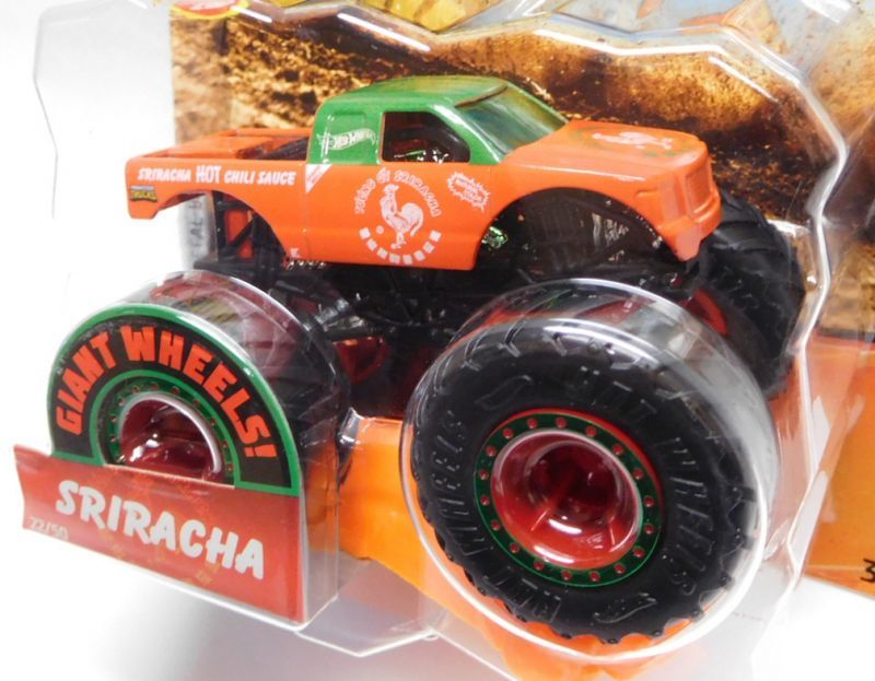 画像: 2019 HW MONSTER TRUCKS! 【SRIRACHA】 RED-GREEN (includes CONNECT AND CRASH CAR)