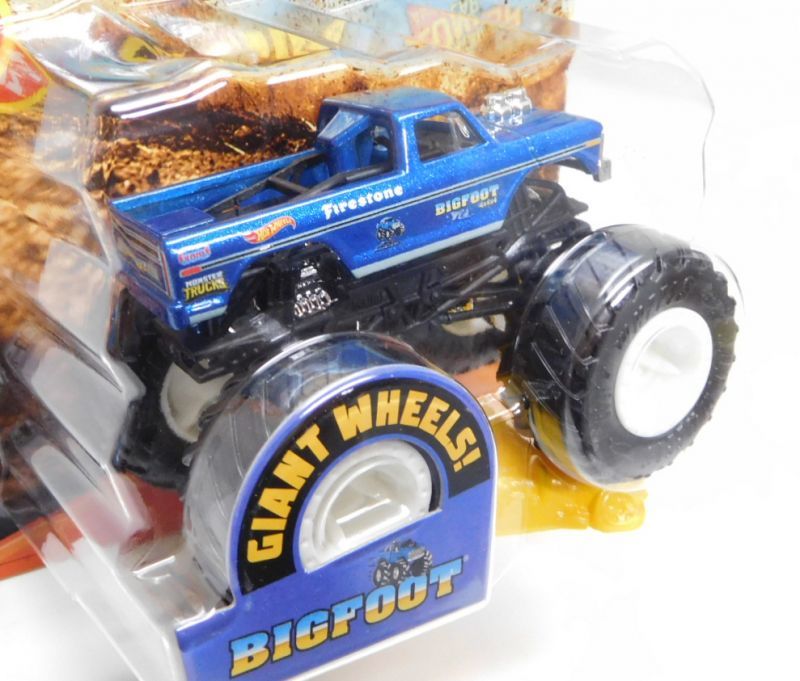 画像: 2019 HW MONSTER TRUCKS! 【BIGFOOT】 MET.BLUE (includes CONNECT AND CRASH CAR)