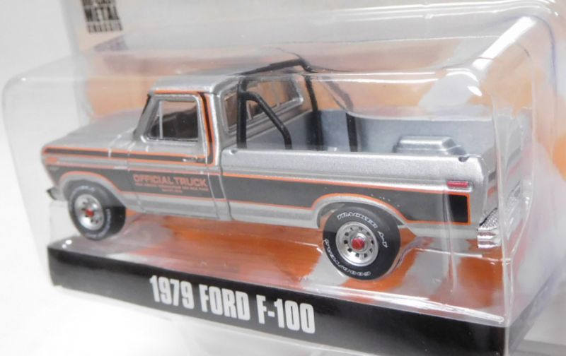 画像: 2019 GREENLIGHT HOBBY EXCLUSIVE 【"INDIANAPOLIS MOTOR SPEEDWAY" 1979 FORD F-100】 SILVER/RR