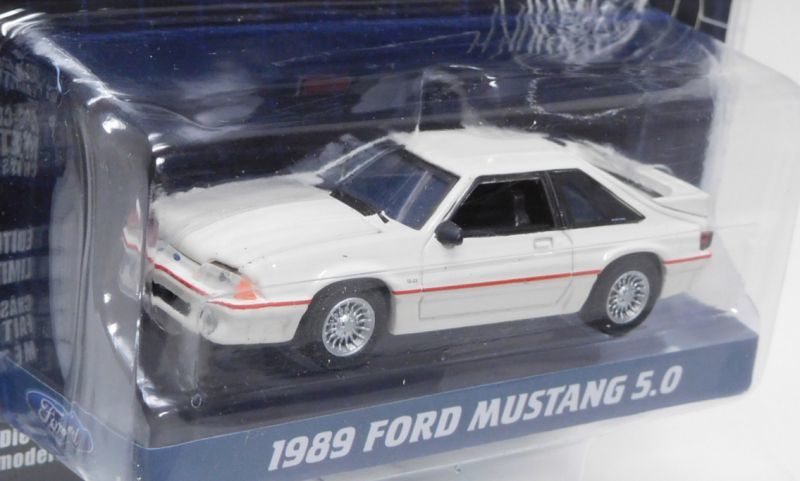 画像: 2019 GREENLIGHT ANNIVERSARY COLLECTION S7 【1989 FORD MUSTANG 5.0】 CREAM/RR 