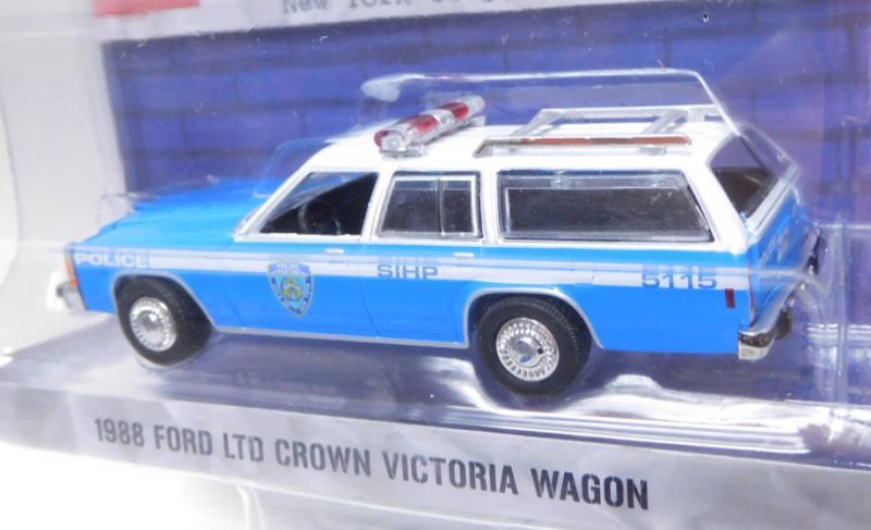 画像: 2019 GREENLIGHT HOT PURSUIT S30 【1988 FORD LTD CROWN VICTORIA WAGON】 LT.BLUE-WHITE/RR (NEW YORK CITY POLICE DEPARTMENT)
