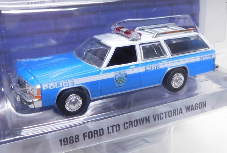 画像: 2019 GREENLIGHT HOT PURSUIT S30 【1988 FORD LTD CROWN VICTORIA WAGON】 LT.BLUE-WHITE/RR (NEW YORK CITY POLICE DEPARTMENT)