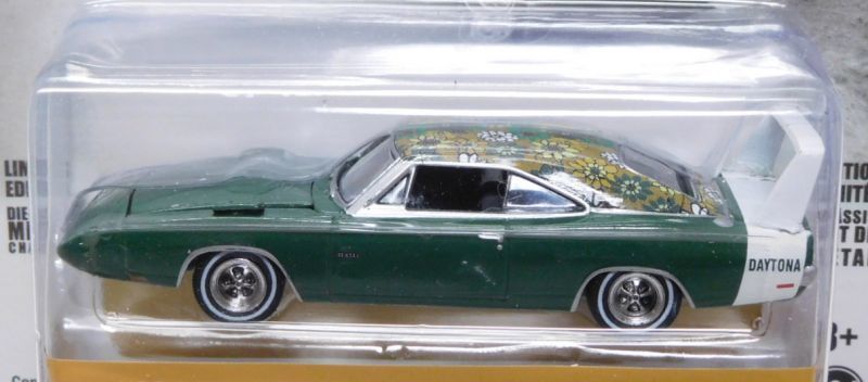 画像: 2019 GREENLIGHT ANNIVERSARY COLLECTION S7 【1969 DODGE CHARGER DAYTONA MOD TOP】 DK.GREEN/RR 