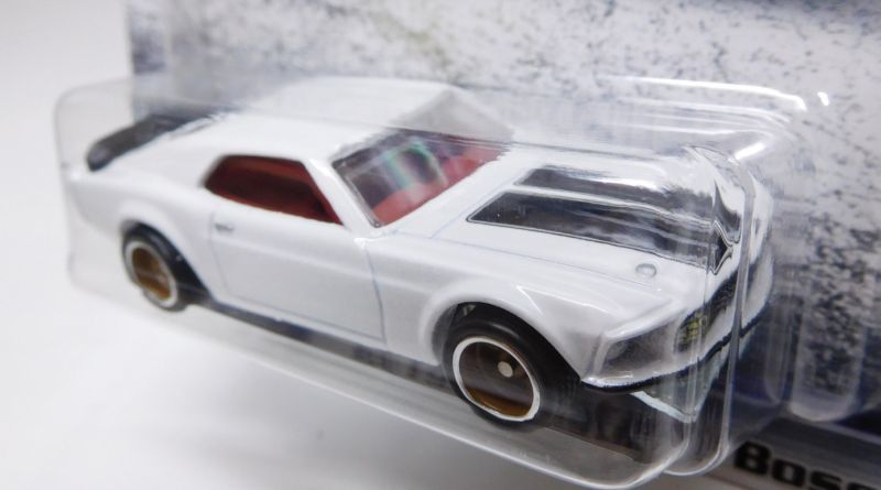 画像: 2019 HW PREMIUM  FAST & FURIOUS 【'69 FORD MUSTANG BOSS 302】WHITE/RR (予約不可）