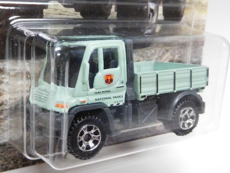 画像: 2018 MERCEDES-BENZ SERIES 【MERCEDES-BENZ UNIMOG U300】 LT.PALE GREEN