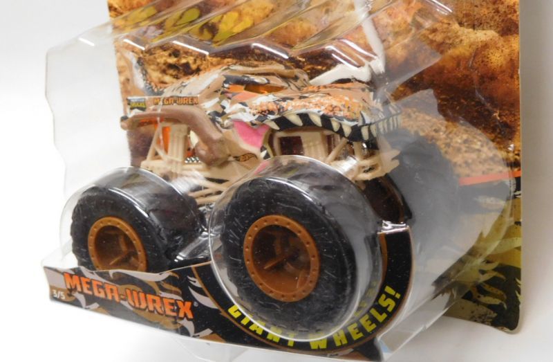 画像: 2019 HW MONSTER TRUCKS! "CAMO CRASHERS"【MEGA-WREX】 FLAT TAN CAMO (includes COLLECTABLE FLAGL!)